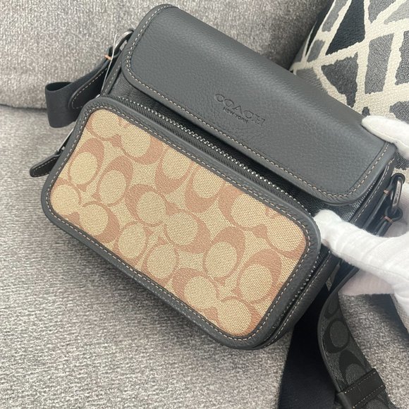 NWT Coach CC032 QBTUP Sullivan Flap Crossbody in Blocked Signature Canvas - Picture 15 of 15